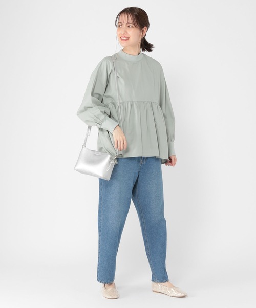 studio CLIP(スタディオクリップ)の「リブモック切り替えフレアブラウス(シャツ/ブラウス・レディース・オフホワイト/オリーブ/ライトグレー・FREE)」の13枚目の写真