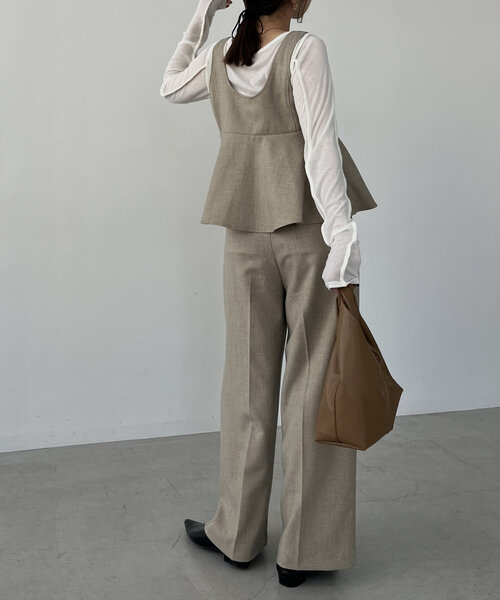 カプリシュレマージュ 【C.L】【セットアップ対応】ペプラムトップス C.L】【セットアップ対応】ペプラムトップス | CAPRICIEUX LE