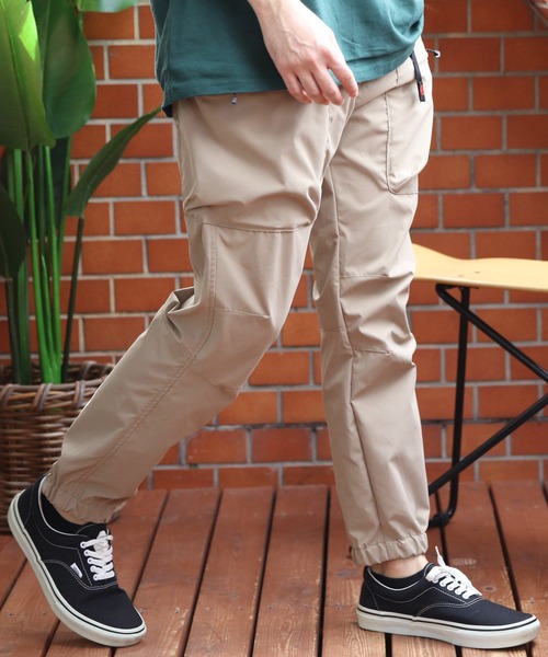 OUTDOOR PRODUCTS（アウトドアプロダクツ）の「OUTDOOR PRODUCTS 撥水ストレッチ ワーク クライミング ジョガー（カーゴパンツ・メンズ・カーキ/ブルー/ブラック/ベージュ/ネイビー・MEDIUM/X-LARGE/LARGE）」の2枚目の写真