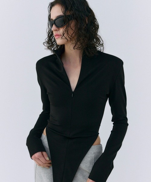 JOSE MOON（ジョゼムーン）の「SEAM SLIM ZIP TOP/シームスリムジップトップ（Tシャツ/カットソー・レディース・ブラック/ホワイト・FREE）」の2枚目の写真