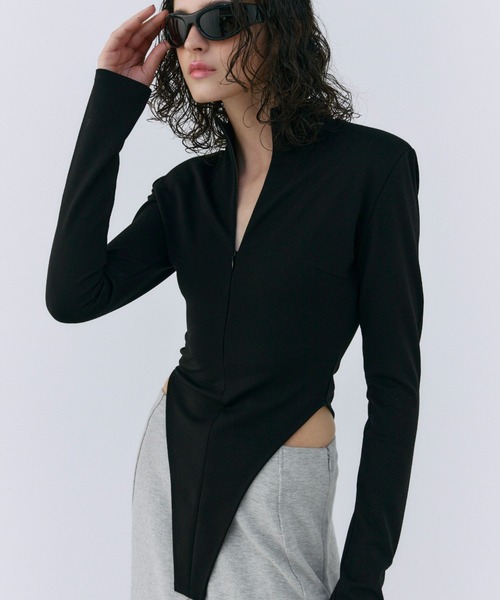 JOSE MOON（ジョゼムーン）の「SEAM SLIM ZIP TOP/シームスリムジップ