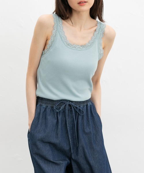 Honeys（ハニーズ）の「【ＵＶカット・吸水速乾】テレコレースタンク（キャミソール・レディース・サックスブルー/ブラック/オフホワイト/イエロー/モカ/コーラルピンク・L/M/LL/S）」の4枚目の写真