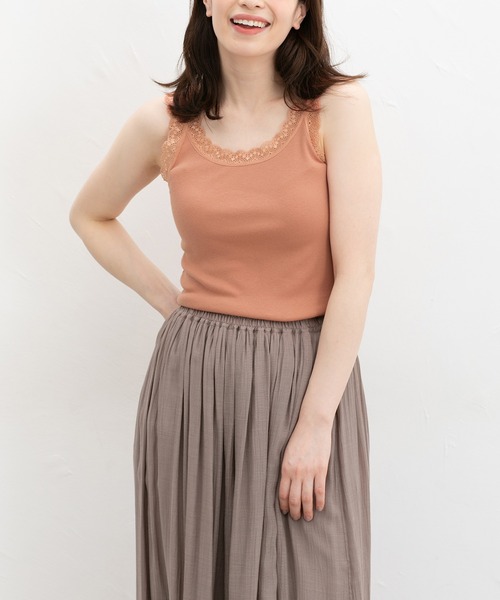 Honeys（ハニーズ）の「【ＵＶカット・吸水速乾】テレコレースタンク（キャミソール・レディース・サックスブルー/ブラック/オフホワイト/イエロー/モカ/コーラルピンク・L/M/LL/S）」の8枚目の写真