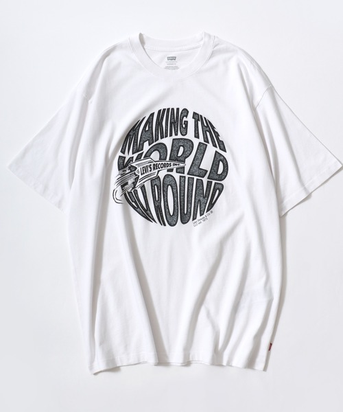 Levi's(リーバイス)の「Levi's/リーバイス SS VINTAGE FIT GRAPHIC TEE/オーバーサイズ ビンテージグラフィック 半袖Tシャツ/レディース メンズ(Tシャツ/カットソー・メンズ・ブラック/ホワイト・M/L/XL)」の1枚目の写真