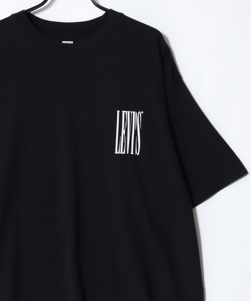 Levi's(リーバイス)の「Levi's/リーバイス SS VINTAGE FIT GRAPHIC TEE/オーバーサイズ ビンテージグラフィック 半袖Tシャツ/レディース メンズ(Tシャツ/カットソー・メンズ・ブラック/ホワイト/ブラック系その他/ホワイト系その他・M/L/XL)」の7枚目の写真