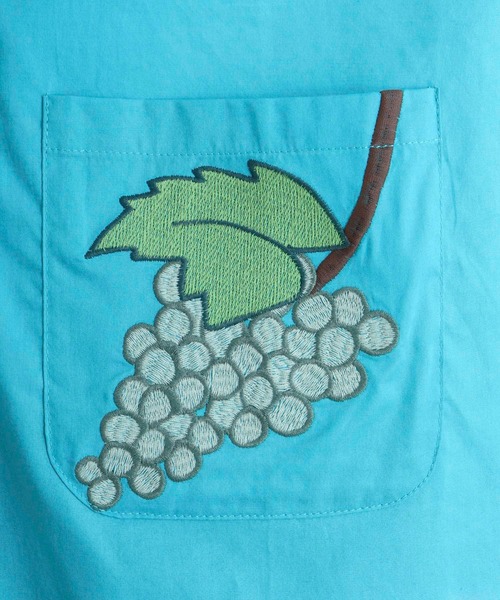 Emago（イマゴ）の「EMAGO ぶどう刺繍シャツ（シャツ/ブラウス・レディース・ブルー/ホワイト/ブラック・FREE）」の22枚目の写真