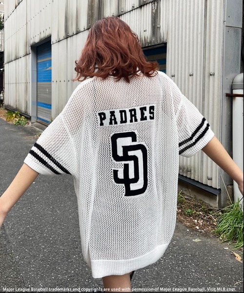 BACK TO THE FIELD（バック トゥー ザ フィールド）の「【MLB】バックロゴメッシュポロジャガードニット（ニット/セーター・レディース・ブラック/ホワイト/ピンク・FREE）」の5枚目の写真