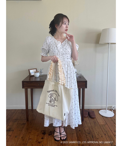 MIIA（ミーア）の「マイメロディ フリルトートバッグ（トートバッグ・レディース・ベージュ・FREE）」の5枚目の写真