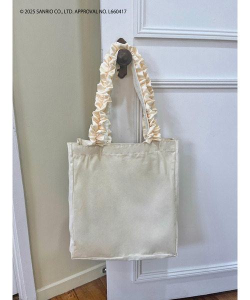MIIA（ミーア）の「マイメロディ フリルトートバッグ（トートバッグ・レディース・ベージュ・FREE）」の15枚目の写真
