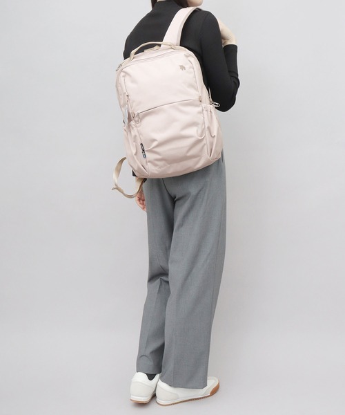 moz(モズ)の「軽量 撥水 ポリエステル バックパック PC収納・キャリーオン対応(バックパック/リュック・レディース・ブラック/ブルー/オフホワイト・FREE)」の21枚目の写真