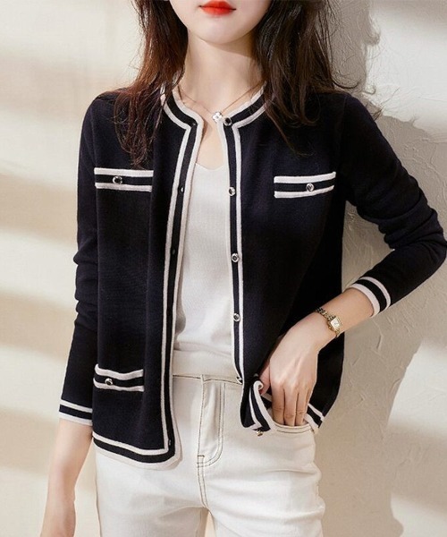 maison de LATIR（メゾンドラティール）の「パイピング使いが華やかさをUP！夏服ノーカラージャケット風UVカットカーデ（カーディガン/ボレロ・レディース・ブラック・ONESIZE）」の2枚目の写真