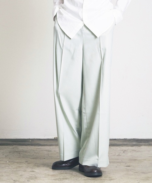 Magine（マージン）の「ワンタックワイドストレートスラックス（スラックス・メンズ・ネイビー/ダークブラウン/セージグリーン/ブラック/サンドグレー・マルチサイズ）」の4枚目の写真