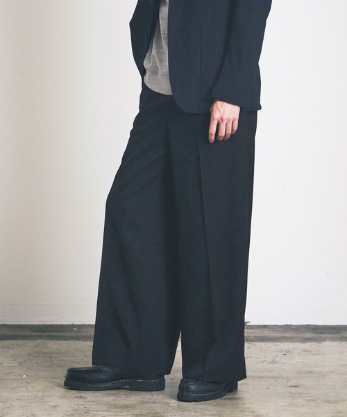 Magine（マージン）の「ワンタックワイドストレートスラックス（スラックス・メンズ・ネイビー/ダークブラウン/セージグリーン/ブラック/サンドグレー・マルチサイズ）」の8枚目の写真