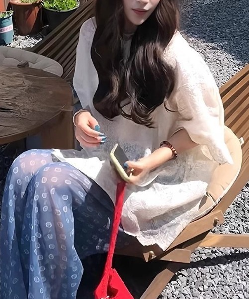 gossip!ロサンゼルス(ゴシップロサンゼルス)の「ゆるシルエット ラウンドネックフェミニンレーストップス(Tシャツ/カットソー・レディース・オフホワイト・M)」の11枚目の写真