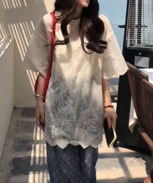 gossip!ロサンゼルス(ゴシップロサンゼルス)の「ゆるシルエット ラウンドネックフェミニンレーストップス(Tシャツ/カットソー・レディース・オフホワイト・M)」の14枚目の写真