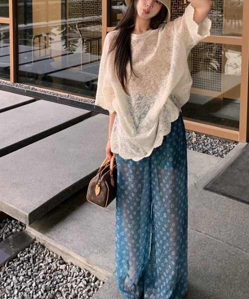 gossip!ロサンゼルス(ゴシップロサンゼルス)の「ゆるシルエット ラウンドネックフェミニンレーストップス(Tシャツ/カットソー・レディース・オフホワイト・M)」の22枚目の写真