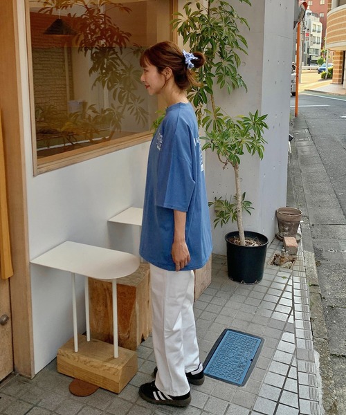 Teem Store(チームストア)の「セミワイドシンプルストレートデニムパンツ(デニムパンツ・レディース・チャコール/ブラック/ブルー/ライトブルー/ホワイト・S/L/M)」の8枚目の写真