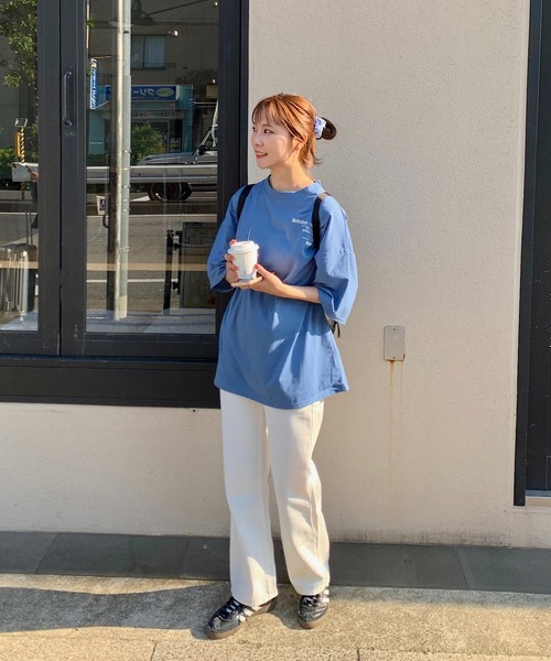 Teem Store(チームストア)の「セミワイドシンプルストレートデニムパンツ(デニムパンツ・レディース・チャコール/ブラック/ブルー/ライトブルー/ホワイト・S/L/M)」の10枚目の写真