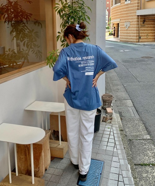 Teem Store(チームストア)の「セミワイドシンプルストレートデニムパンツ(デニムパンツ・レディース・チャコール/ブラック/ブルー/ライトブルー/ホワイト・S/L/M)」の11枚目の写真