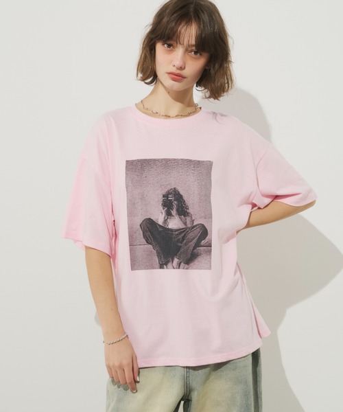 Unitage(ユニテージ)の「グラフィックフォトTEE(Tシャツ/カットソー・レディース・グレー/ホワイト/ピンク・FREE)」の7枚目の写真