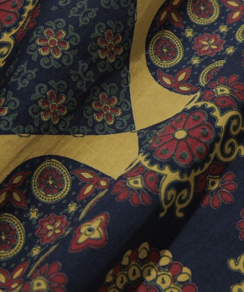 FREAK'S STORE（フリークスストア）の「FREAK’S STORE/フリークスストア インド製 リラックスフィット バティック柄プリント オープンカラーシャツ ショートスリーブ 小紋柄（シャツ/ブラウス・メンズ・オフホワイト/ネイビー/ブラウン・MEDIUM/LARGE）」の6枚目の写真