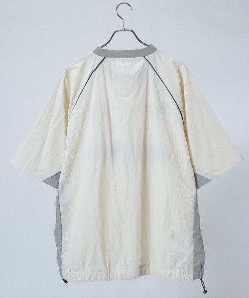 JOHN'S CLOSET（ジョンズクローゼット）の「【13】ユニフォームデザイン ナイロンワッシャー 半袖プルオーバー（その他トップス・メンズ・ネイビー/ブラック/オフホワイト・MEDIUM/LARGE）」の4枚目の写真