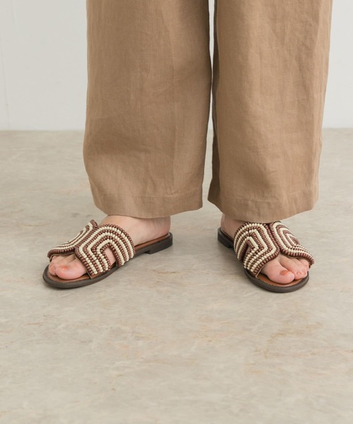 URBAN RESEARCH DOORS（アーバンリサーチドアーズ）の「ビーズサンダル（サンダル・レディース・ブラウン/ブラック・38/36/37）」の3枚目の写真