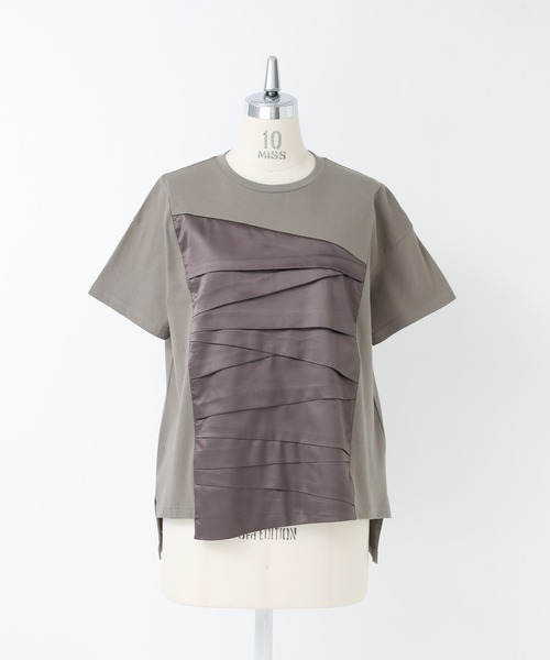 kOhAKU（コハク）の「異素材ランダムタックカットソー（Tシャツ/カットソー・レディース・ブラック/グレー・1/2）」の20枚目の写真
