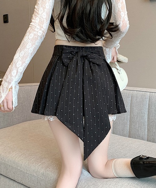 Jasmine Grandiflorum(ジャスミングランディフローラム)の「【Jasmine】バックリボンプリーツミニスカート(スカート・レディース・グレー/ブラック・MEDIUM/SMALL)」の11枚目の写真