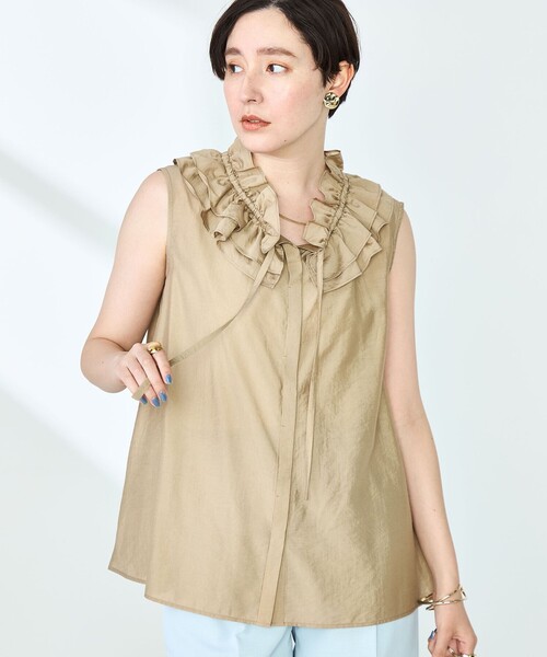 NOLLEY’S Sophi(ノーリーズソフィ)の「フリルネックノースリーブブラウス(シャツ/ブラウス・レディース・ホワイト/ピンク/キャメル・38/36)」の21枚目の写真