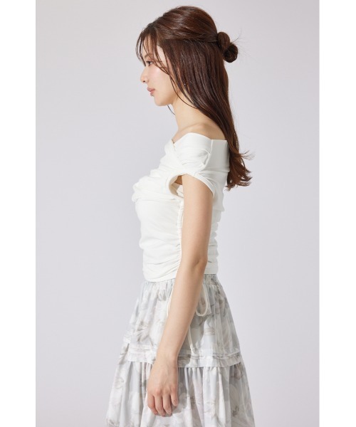 rienda（リエンダ）の「【AKB48 山崎空さん着用】カシュクールサイドドロストトップス 夏服 ノースリーブトップス（Tシャツ/カットソー・レディース・ホワイト/ブラウン/ブラック・FREE）」の9枚目の写真