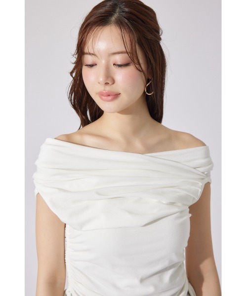 rienda（リエンダ）の「【AKB48 山崎空さん着用】カシュクールサイドドロストトップス 夏服 ノースリーブトップス（Tシャツ/カットソー・レディース・ホワイト/ブラウン/ブラック・FREE）」の11枚目の写真