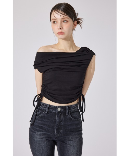 rienda（リエンダ）の「【AKB48 山崎空さん着用】カシュクールサイドドロストトップス 夏服 ノースリーブトップス（Tシャツ/カットソー・レディース・ホワイト/ブラウン/ブラック・FREE）」の15枚目の写真