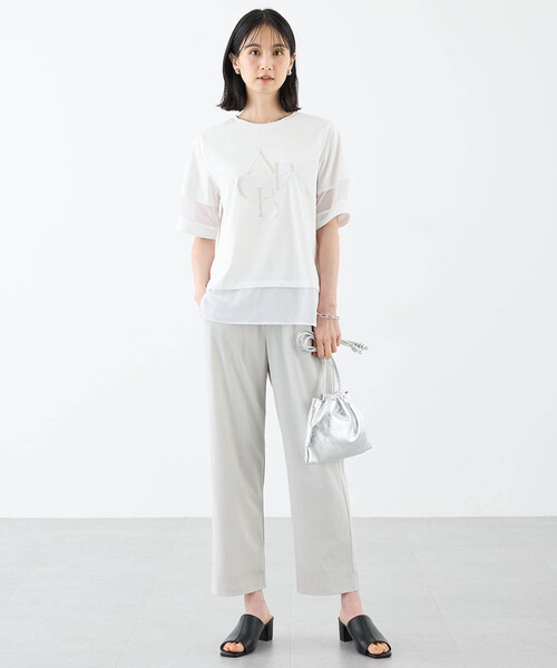 A/C DESIGN BY ALPHA CUBIC(エーシーデザインバイアルファキュービック)の「【接触冷感・UVカット】シアー切替えロゴTシャツ(Tシャツ/カットソー・レディース・ブラック/チャコールグレー/オフホワイト・M/L/LL/3L)」の8枚目の写真