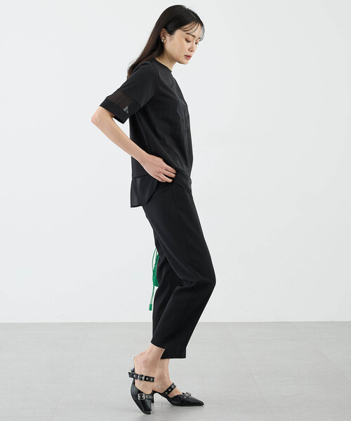 A/C DESIGN BY ALPHA CUBIC(エーシーデザインバイアルファキュービック)の「【接触冷感・UVカット】シアー切替えロゴTシャツ(Tシャツ/カットソー・レディース・ブラック/チャコールグレー/オフホワイト・M/L/LL/3L)」の11枚目の写真