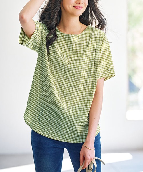 BELLUNA PLUS(ベルーナ)の「サッカー素材チェック柄プルオーバー(Tシャツ/カットソー・レディース・ブラウン系/ブラック系/グリーン系・LARGE/X-LARGE/MEDIUM)」の1枚目の写真