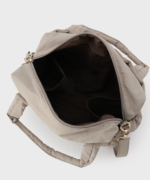 THE SHOP TK （ザ ショップ ティーケー ）の「【10ポケット/2WAY】ワッシャーナイロンバッグ（ハンドバッグ・レディース・ブラック/オリーブ/ナチュラル・00）」の11枚目の写真