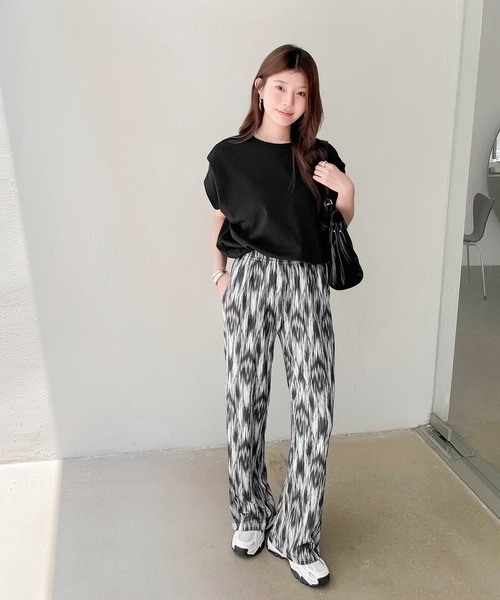by LEGNA(バイレグナ)の「ランダムリブワイドパンツ(その他パンツ・レディース・ホワイト系/ブラック/グレー/グリーン/ブラウン/ブラック系・MEDIUM/LARGE/X-LARGE)」の21枚目の写真