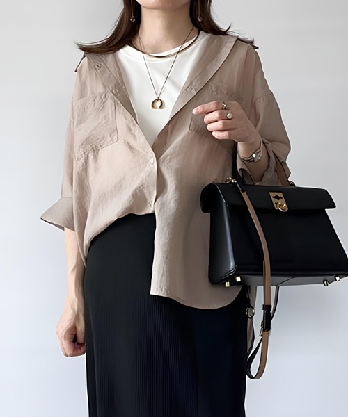 ikka(イッカ)の「【お得だ値】シア刺繍シャツタンクアンサンブル【2点セット】(シャツ/ブラウス・レディース・チャコールグレー/ブルー/ベージュ/ピンク・M/L/S)」の3枚目の写真