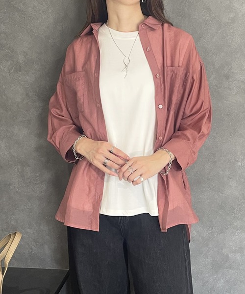 ikka(イッカ)の「【お得だ値】シア刺繍シャツタンクアンサンブル【2点セット】(シャツ/ブラウス・レディース・チャコールグレー/ブルー/ベージュ/ピンク・M/L/S)」の4枚目の写真