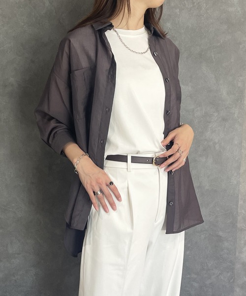 ikka(イッカ)の「【お得だ値】シア刺繍シャツタンクアンサンブル【2点セット】(シャツ/ブラウス・レディース・チャコールグレー/ブルー/ベージュ/ピンク・M/L/S)」の2枚目の写真