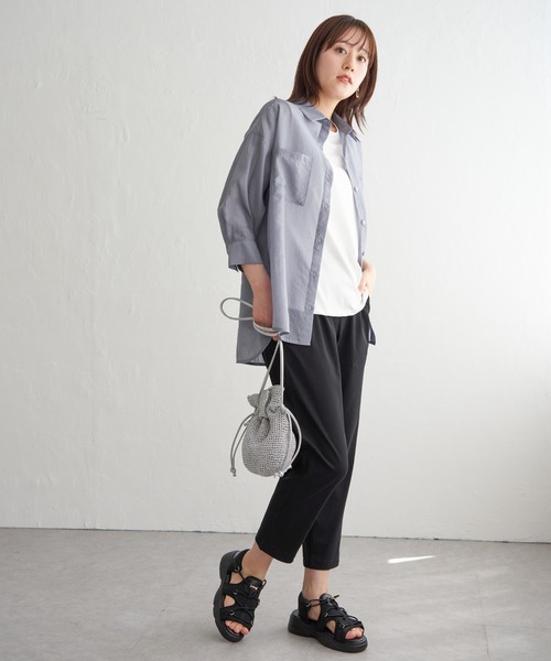 ikka(イッカ)の「【お得だ値】シア刺繍シャツタンクアンサンブル【2点セット】(シャツ/ブラウス・レディース・チャコールグレー/ブルー/ベージュ/ピンク・M/L/S)」の22枚目の写真