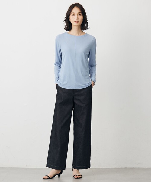 J.PRESS（ジェイプレス）の「【WEB限定】シアーストレッチフライス クルーネック シアー カットソー（Tシャツ/カットソー・レディース・ダークブラウン系/ブラック系/アイボリー系/ブラック系1/サックスブルー系・T15/T13）」の21枚目の写真