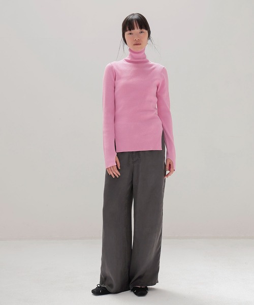 DRESSLAVE（ドレスレイブ）の「cutout rib turtleneck pull(カットアウトリブタートルネックプルオーバー)（ニット/セーター・レディース・チャコールグレー/ブルー/ピンク・38）」の8枚目の写真