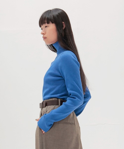 DRESSLAVE（ドレスレイブ）の「cutout rib turtleneck pull(カットアウトリブタートルネックプルオーバー)（ニット/セーター・レディース・チャコールグレー/ブルー/ピンク・38）」の15枚目の写真