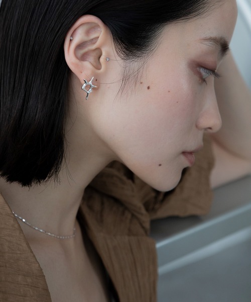 VACANCY(ヴァカンシー)の「silver925ニュアンススターピアス(ピアス(両耳用)・レディース・シルバー・FREE)」の3枚目の写真