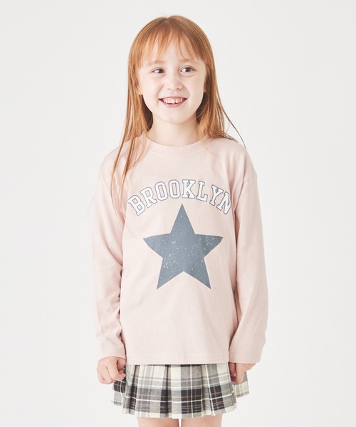 ever closet(エバークローゼット)の「プリント長袖Tシャツ(Tシャツ/カットソー・キッズ・ライトグレー系1/グレー系その他/ホワイト系その他/パープル系その他/グレー系その他2/ライトグレー系2/グレー系その他4/ブルー系その他/グリーン系その他/グリーン系その他2/ピンク系その他2/ホワイト系その他3/パープル系その他2/ネイビー系1/ホワイト系その他2/パープル系その他3/ホワイト系その他4/ピンク系その他/グレー系その他3/グレー系その他5/ベージュ/パープル/ベージュ系その他2/オレンジ系・90cm/140cm/120cm/110cm/100cm/130cm/160cm/150cm/80cm)」の22枚目の写真