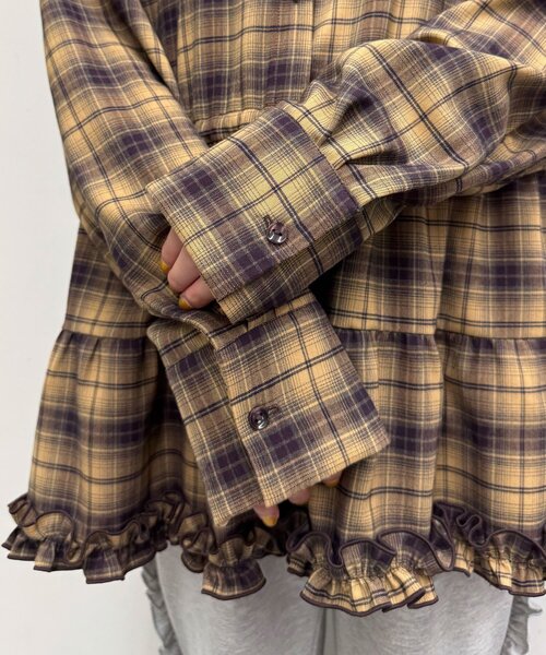 CIAOPANIC（チャオパニック）の「ボウタイ付き裾ティアードチェックシャツワンピース（シャツ/ブラウス・レディース・ブラック/ブラウン/ピンク/グレー・ONE SIZE）」の6枚目の写真