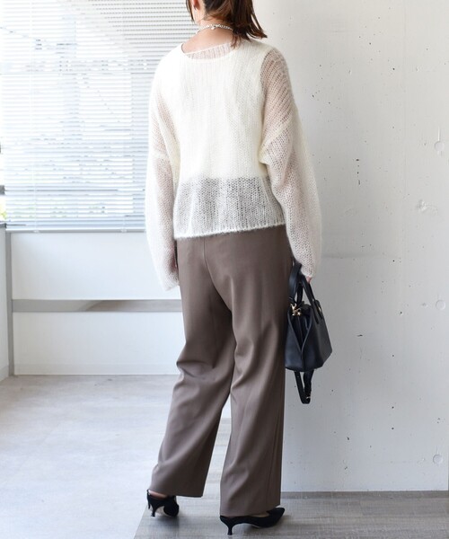 SHIPS(シップス)の「〈UVカット/防シワ加工〉梳毛調 ストレッチ ドロスト パンツ(その他パンツ・レディース・ナチュラル/ダークグレー/ブラウン系・40/38/36)」の5枚目の写真