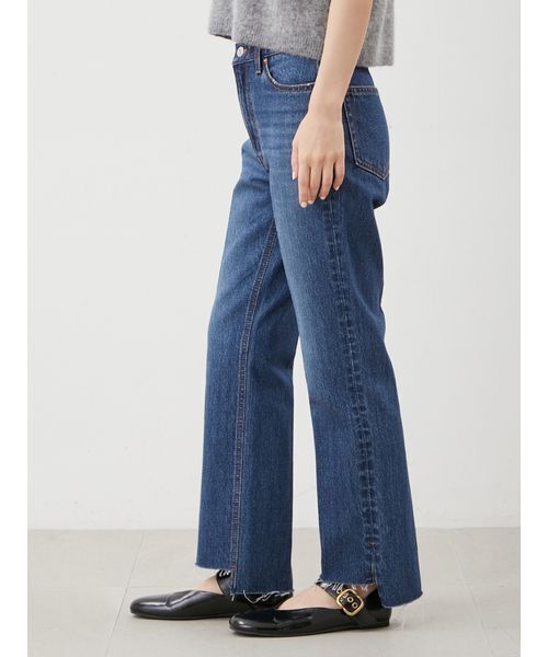 Mila Owen(ミラオーウェン)の「裾段差テーパードデニムパンツ(デニムパンツ・レディース・インディゴブルー/ブラウン/ブルー/ライトブルー・0/1/2/00)」の14枚目の写真